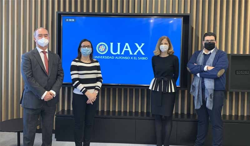 convenio de uax con analiza