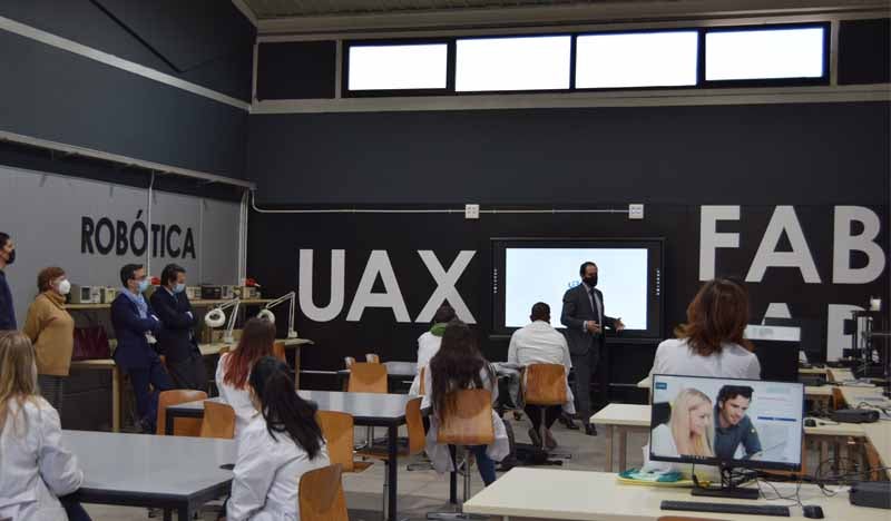 conferencia customimplants inauguracion fab lab uax